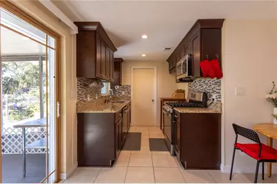 2877 Nutwood Street, Clearwater, FL 33759 - Photo 7