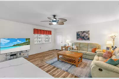 5967 Terrace Park Drive N #201, Saint Petersburg, FL 33709 - Photo 11