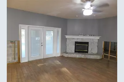 2525 N Valrico Road, Seffner, FL 33584 - Photo 5