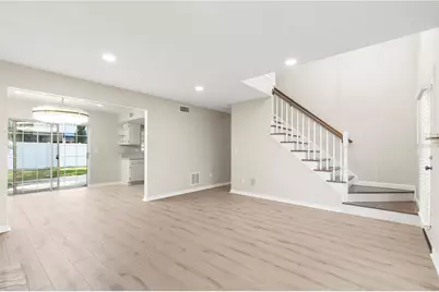 3110 W Villa Rosa Street, Tampa, FL 33611 - Photo 3