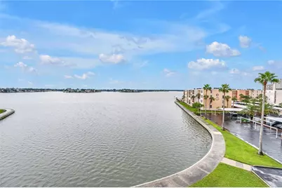7700 Sun Island Drive S #401, South Pasadena, FL 33707 - Photo 1