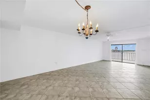7700 Sun Island Dr S, South Pasadena, FL 33707 - Photo 19