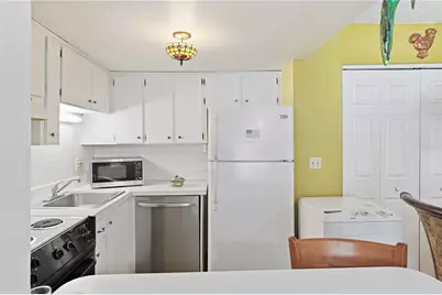 3853 S Lake Drive #165, Tampa, FL 33614 - Photo 9