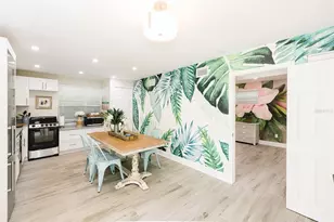 106 E Bay Dr, Treasure Island, FL 33706 - Photo 5