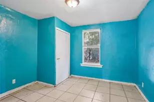 3201 Freemont Terrace S, Saint Petersburg, FL 33712 - Photo 19