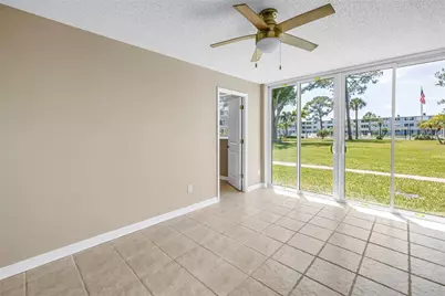 4720 Locust Street NE #116, Saint Petersburg, FL 33703 - Photo 5
