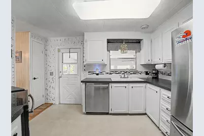 701 Sugar Palm Street, Largo, FL 33778 - Photo 7