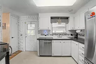 701 Sugar Palm St, Largo, FL 33778 - Photo 7