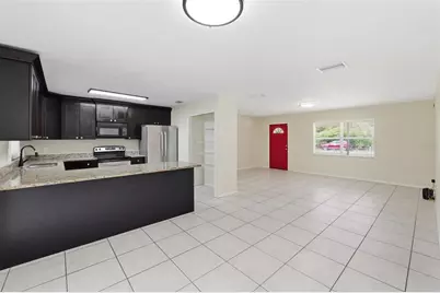 9707 N Mary Avenue, Tampa, FL 33612 - Photo 9