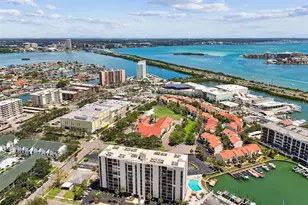 255 Dolphin Point, Clearwater Beach, FL 33767 - Photo 33