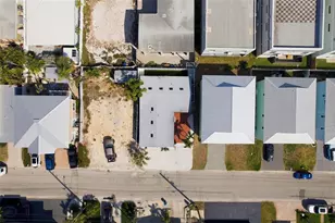 14906 N Bayshore Dr, Madeira Beach, FL 33708 - Photo 35