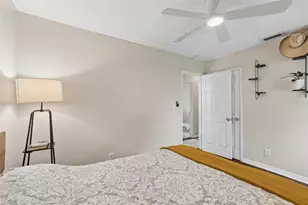 3912 W Leila Ave, Tampa, FL 33616 - Photo 7