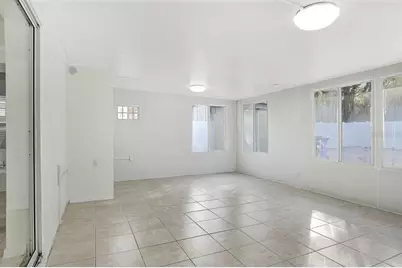 13715 Gentle Woods Avenue, Riverview, FL 33569 - Photo 9