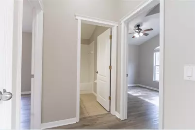 6806 Guilford Crest Drive, Apollo Beach, FL 33572 - Photo 5