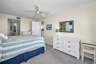 4525 Cove Cir, Saint Petersburg, FL 33708 - Photo 33