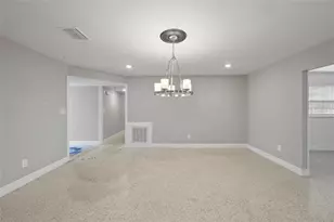 409 Debra Dr, Brandon, FL 33510 - Photo 7