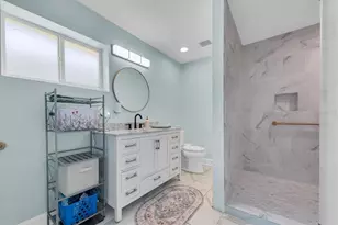 1380 Kennywood Dr, Largo, FL 33770 - Photo 19