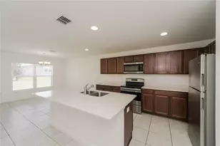 1373 Lucerne Loop Rd NE, Winter Haven, FL 33881 - Photo 11