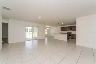 1373 Lucerne Loop Rd NE, Winter Haven, FL 33881 - Photo 9