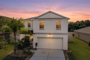 253 Cascade Bend Dr, Ruskin, FL 33570 - Photo 1