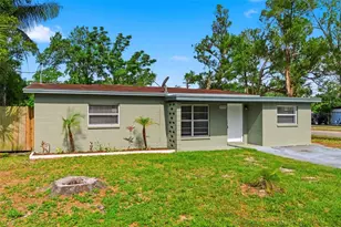 10220 N 23rd St, Tampa, FL 33612 - Photo 9