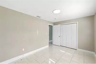 10220 N 23rd Street, Tampa, FL 33612 - Photo 29