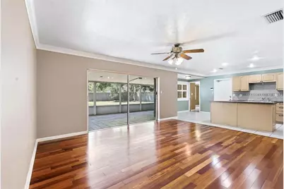 13808 Cherry Brook Lane, Tampa, FL 33618 - Photo 19
