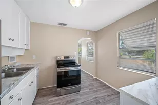 5055 3rd Ave S, Saint Petersburg, FL 33707 - Photo 5