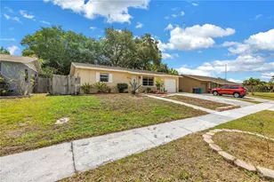 9579 Golden Grove St, Seminole, FL 33772 - Photo 37