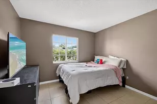 12015 Cedarfield Dr, Riverview, FL 33579 - Photo 17