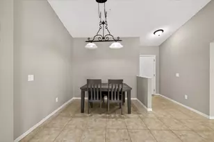 12015 Cedarfield Dr, Riverview, FL 33579 - Photo 5