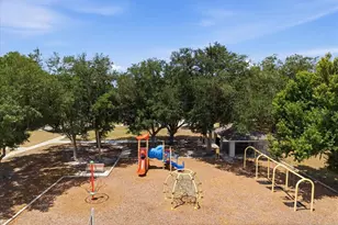 19409 Golden Slipper Pl, Lutz, FL 33558 - Photo 45