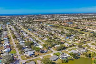 448 Redwood Rd, Venice, FL 34293 - Photo 33