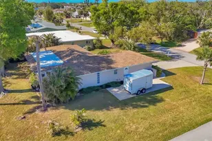 448 Redwood Rd, Venice, FL 34293 - Photo 33