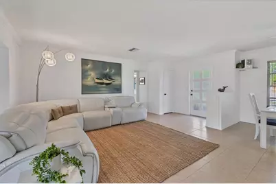 448 Redwood Road, Venice, FL 34293 - Photo 5