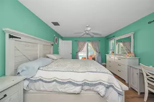 520 Sandy Hook Rd, Palm Harbor, FL 34683 - Photo 23