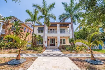 310 8th Avenue N, Saint Petersburg, FL 33701 - Photo 1