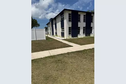 439 76th Avenue N, Saint Petersburg, FL 33702 - Photo 13