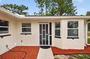 799 W Wycliffe Ln, Citrus Springs, FL 34434 - Photo 5