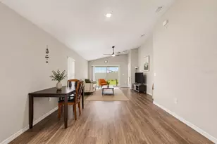 14919 Sterling Spur Ave, Lithia, FL 33547 - Photo 11