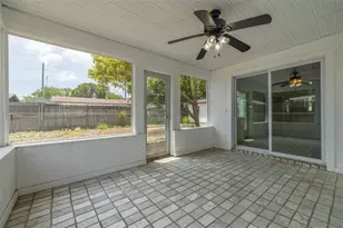 2120 23rd St SW, Largo, FL 33774 - Photo 23