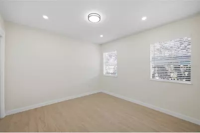 714 E 137th Avenue, Tampa, FL 33613 - Photo 23