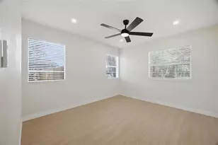 714 E 137th Ave, Tampa, FL 33613 - Photo 21