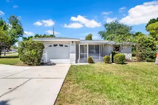 10597 110th Ave, Largo, FL 33773 - Photo 1
