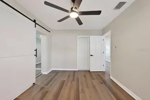 2540 W Knollwood St, Tampa, FL 33614 - Photo 25