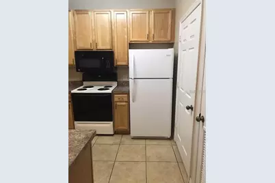 10025 Courtney Palms Boulevard #102, Tampa, FL 33619 - Photo 9