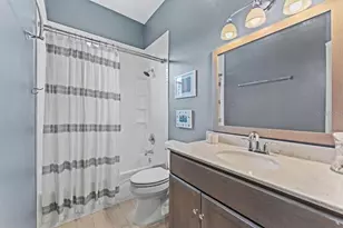 12910 Vicksburg Dr, Tampa, FL 33625 - Photo 23