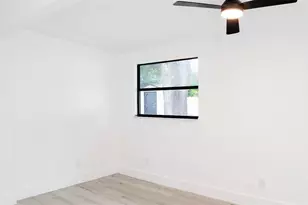 15 N Saturn Ave, Clearwater, FL 33755 - Photo 21