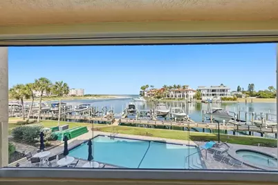 1060 Pinellas Bayway S #204, Tierra Verde, FL 33715 - Photo 11