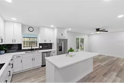 3084 Spirea Street, Sarasota, FL 34231 - Photo 15